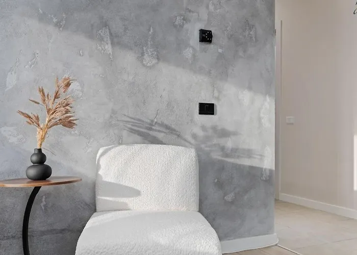 Apartment In Dimri *